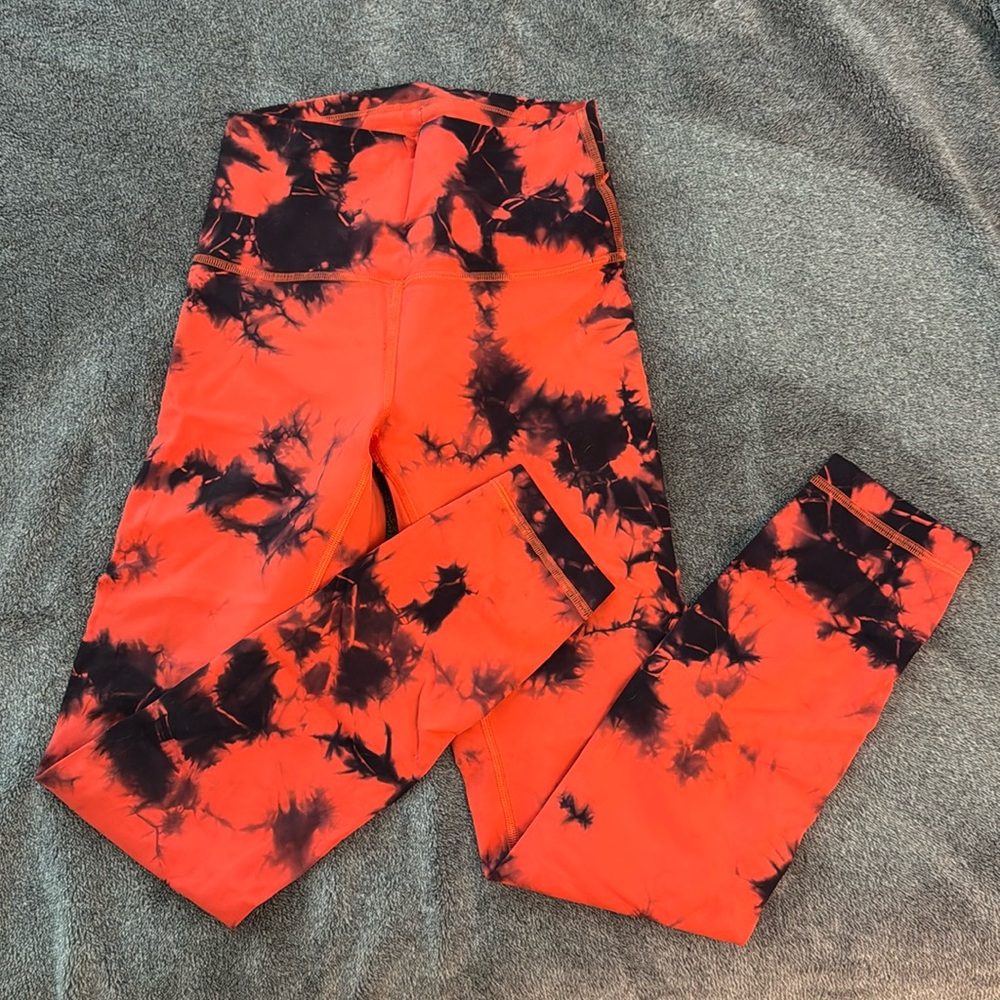 lululemon athletica Red and Black Tie-Dye Leggings